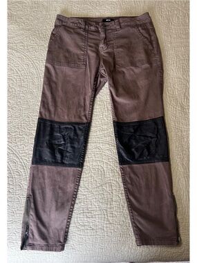 BDG Olive Straight-Leg Pants with Black Knee Panels